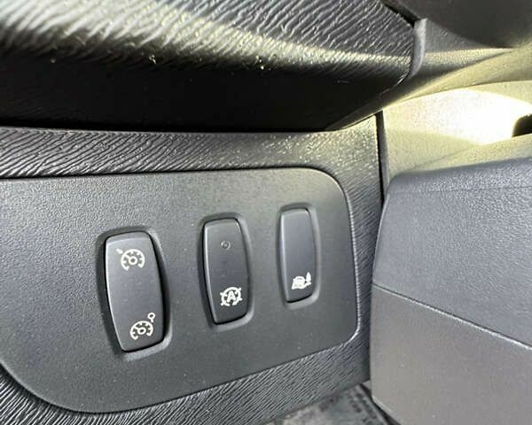 Рено Кєнгу, об'ємом двигуна 1.2 л та пробігом 155 тис. км за 12700 $, фото 22 на Automoto.ua