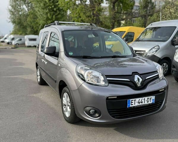 Рено Кєнгу, об'ємом двигуна 1.2 л та пробігом 155 тис. км за 12700 $, фото 1 на Automoto.ua