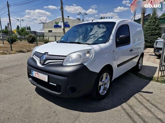 Рено Кенгу, объемом двигателя 1.5 л и пробегом 332 тыс. км за 7799 $, фото 3 на Automoto.ua