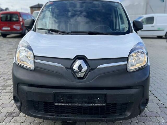 Рено Кенгу 2017 в Львове на Automoto.ua Рено Кенгу, объемом двигателя 0 л и пробегом 36 тыс. км за 9990 $, фото 7 на Automoto.ua