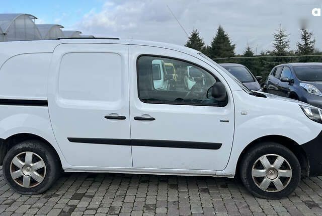 Рено Кенгу 2017 в Львове на Automoto.ua Рено Кенгу, объемом двигателя 0 л и пробегом 36 тыс. км за 9990 $, фото 1 на Automoto.ua