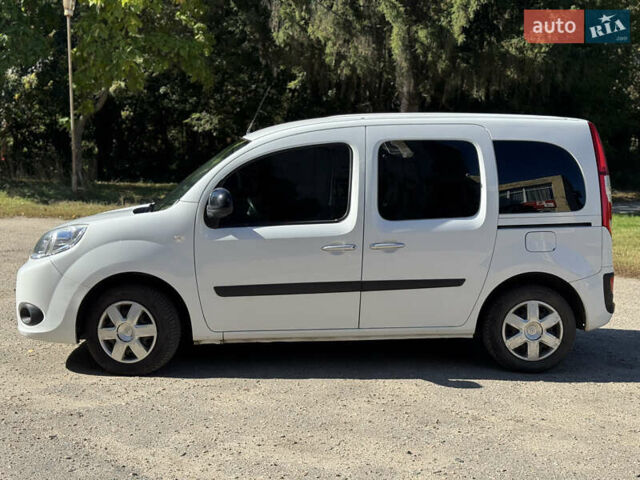 Рено Кєнгу, об'ємом двигуна 1.5 л та пробігом 209 тис. км за 12500 $, фото 3 на Automoto.ua