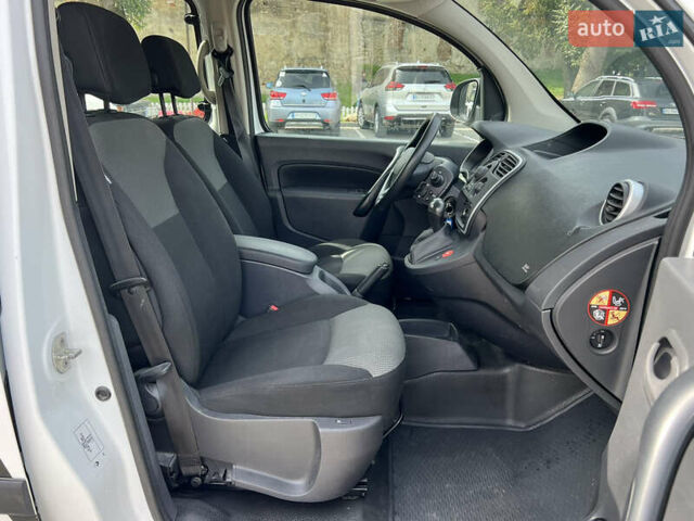 Рено Кєнгу, об'ємом двигуна 0 л та пробігом 110 тис. км за 13500 $, фото 31 на Automoto.ua
