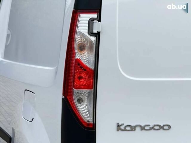 Рено Кенгу, объемом двигателя 0 л и пробегом 31 тыс. км за 8799 $, фото 14 на Automoto.ua