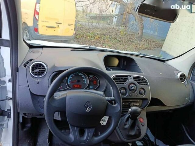 Рено Кенгу, объемом двигателя 0 л и пробегом 27 тыс. км за 13100 $, фото 3 на Automoto.ua