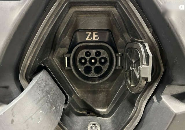 Рено Кенгу, объемом двигателя 0 л и пробегом 27 тыс. км за 13100 $, фото 22 на Automoto.ua