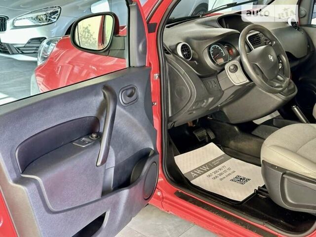 Рено Кенгу, объемом двигателя 0 л и пробегом 66 тыс. км за 8900 $, фото 16 на Automoto.ua