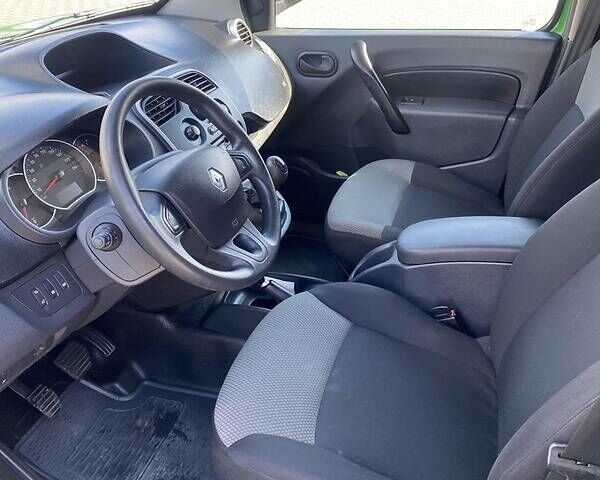 Рено Кенгу, объемом двигателя 1.5 л и пробегом 187 тыс. км за 9750 $, фото 6 на Automoto.ua