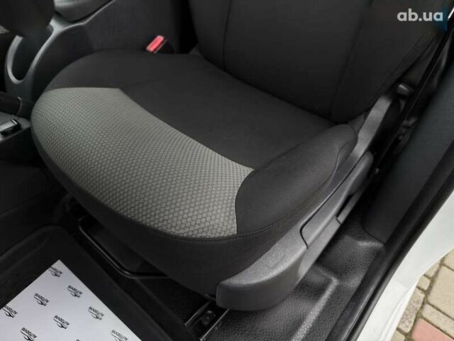 Рено Кенгу, объемом двигателя 0 л и пробегом 31 тыс. км за 8799 $, фото 28 на Automoto.ua