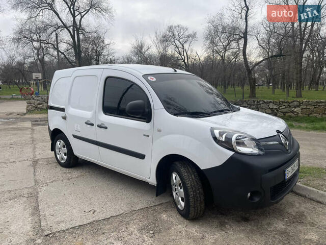 Рено Кенгу, объемом двигателя 0 л и пробегом 65 тыс. км за 9900 $, фото 1 на Automoto.ua