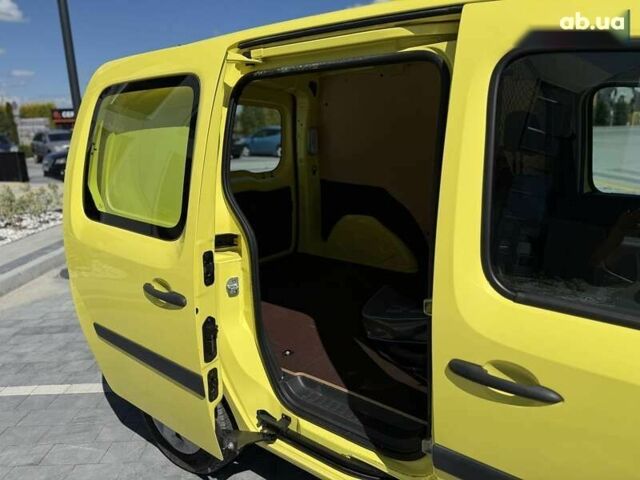 Рено Кенгу, объемом двигателя 0 л и пробегом 40 тыс. км за 9500 $, фото 9 на Automoto.ua