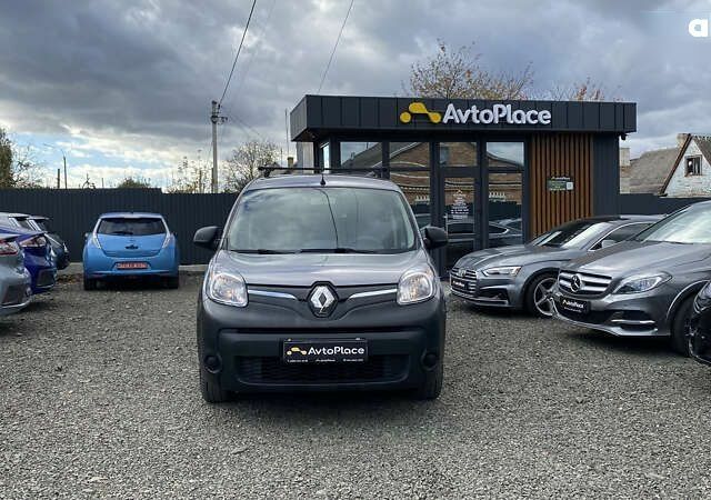 Рено Кенгу, объемом двигателя 0 л и пробегом 91 тыс. км за 12200 $, фото 7 на Automoto.ua