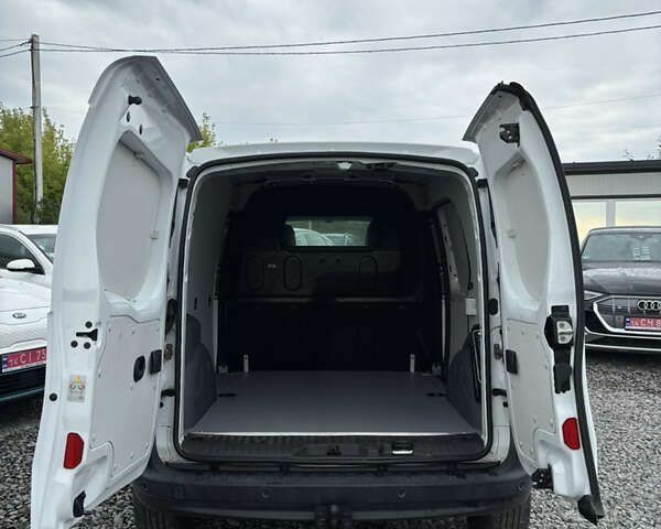 Рено Кєнгу, об'ємом двигуна 1.5 л та пробігом 140 тис. км за 10900 $, фото 23 на Automoto.ua