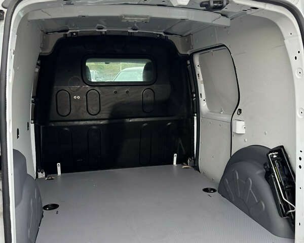 Рено Кєнгу, об'ємом двигуна 1.5 л та пробігом 140 тис. км за 10900 $, фото 24 на Automoto.ua