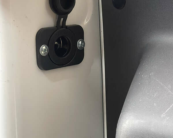 Рено Кенгу, объемом двигателя 0 л и пробегом 65 тыс. км за 9900 $, фото 23 на Automoto.ua