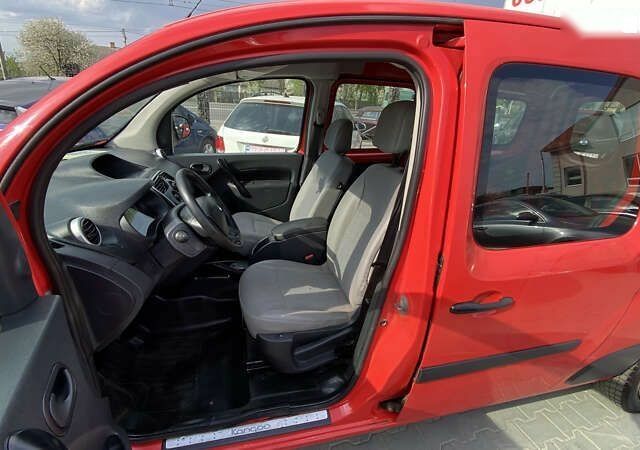 Рено Кенгу, объемом двигателя 0 л и пробегом 71 тыс. км за 11200 $, фото 20 на Automoto.ua