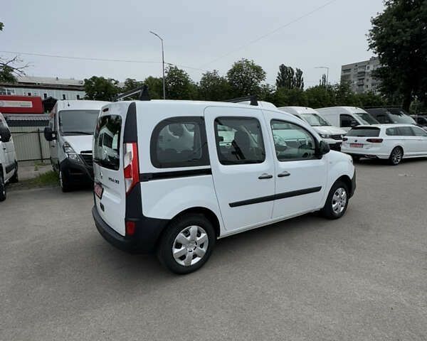 Рено Кенгу, объемом двигателя 1.5 л и пробегом 144 тыс. км за 14200 $, фото 9 на Automoto.ua