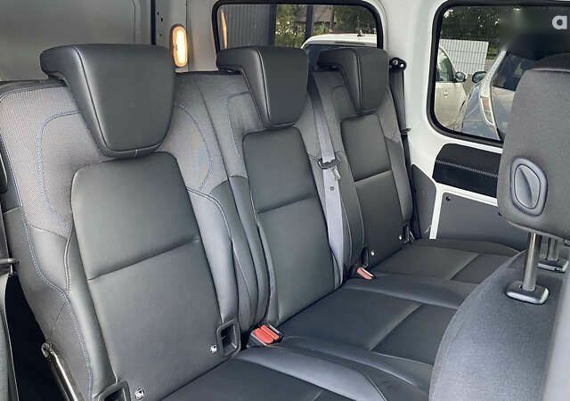 Рено Кенгу, объемом двигателя 0 л и пробегом 48 тыс. км за 11500 $, фото 28 на Automoto.ua