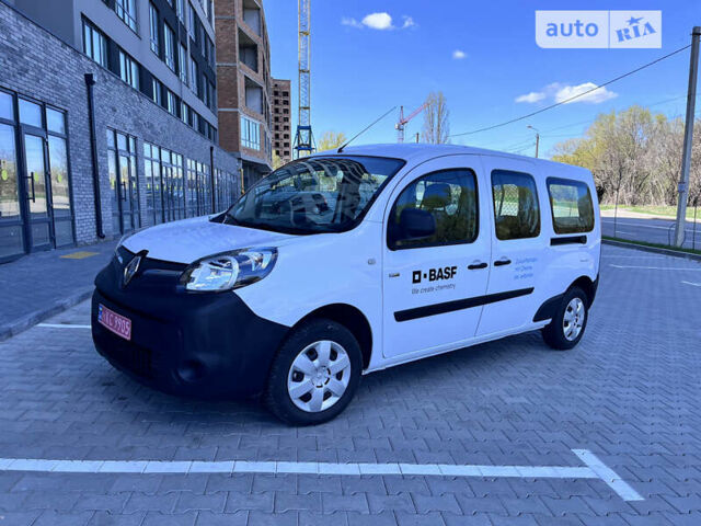 Рено Кенгу, объемом двигателя 0 л и пробегом 19 тыс. км за 16600 $, фото 4 на Automoto.ua