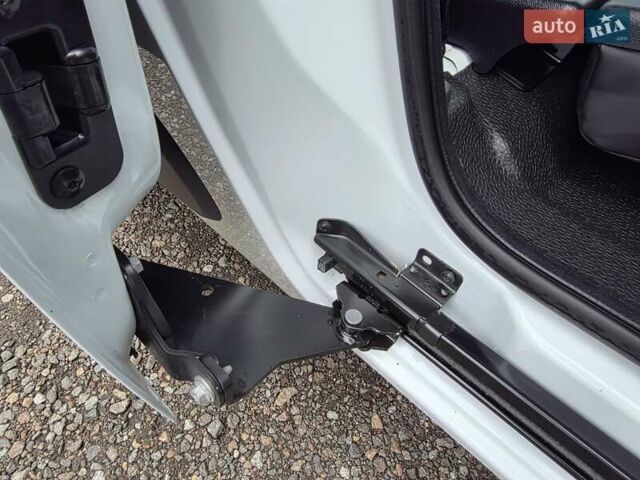 Рено Кенгу, объемом двигателя 0 л и пробегом 26 тыс. км за 14600 $, фото 38 на Automoto.ua