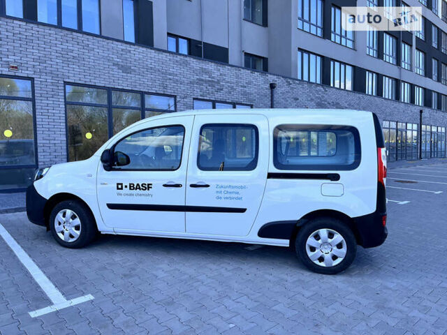 Рено Кенгу, объемом двигателя 0 л и пробегом 19 тыс. км за 16600 $, фото 18 на Automoto.ua