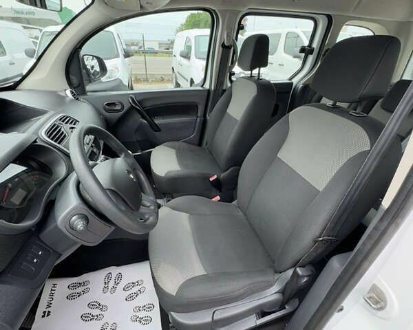 Рено Кєнгу, об'ємом двигуна 1.5 л та пробігом 144 тис. км за 13500 $, фото 17 на Automoto.ua