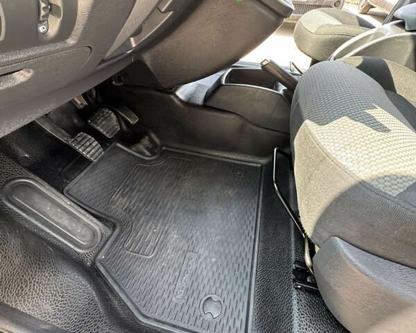 Рено Кенгу, объемом двигателя 0 л и пробегом 128 тыс. км за 14200 $, фото 23 на Automoto.ua