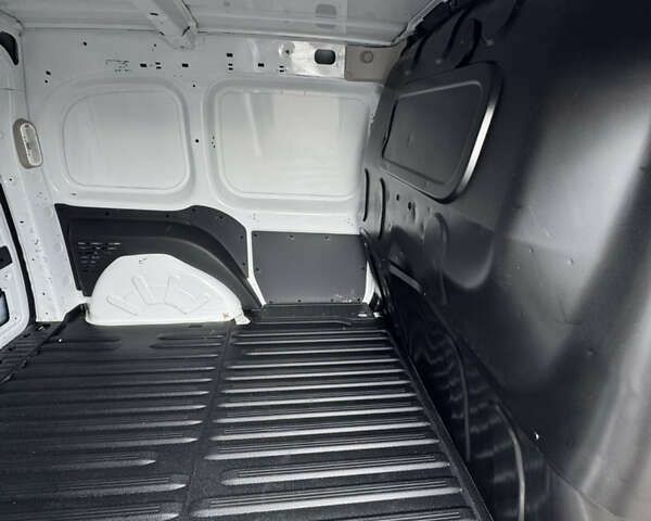 Рено Кєнгу, об'ємом двигуна 0 л та пробігом 144 тис. км за 12700 $, фото 27 на Automoto.ua