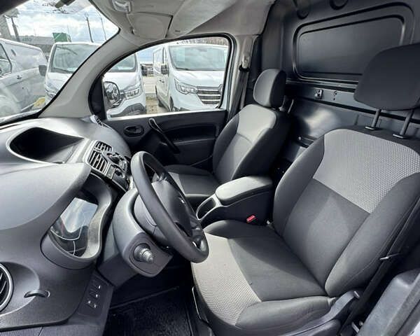 Рено Кєнгу, об'ємом двигуна 0 л та пробігом 93 тис. км за 14200 $, фото 15 на Automoto.ua