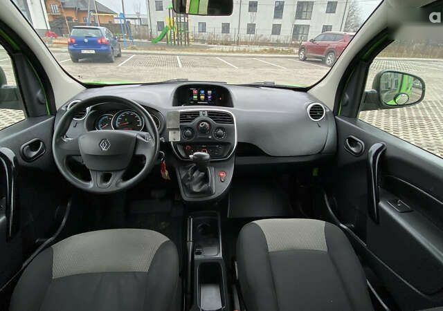 Рено Кенгу, объемом двигателя 0 л и пробегом 84 тыс. км за 9600 $, фото 27 на Automoto.ua