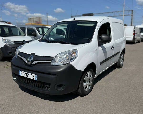 Рено Кєнгу, об'ємом двигуна 1.5 л та пробігом 179 тис. км за 12700 $, фото 3 на Automoto.ua