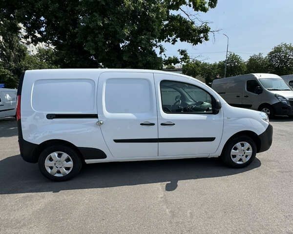 Рено Кенгу, объемом двигателя 0 л и пробегом 128 тыс. км за 14200 $, фото 10 на Automoto.ua