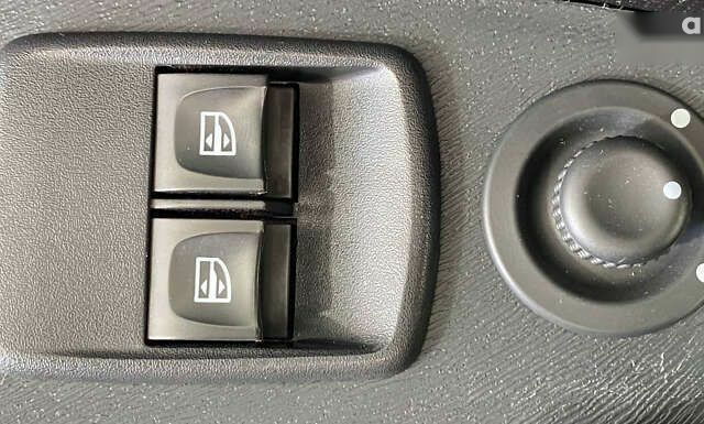 Рено Кєнгу, об'ємом двигуна 1.5 л та пробігом 95 тис. км за 12250 $, фото 6 на Automoto.ua