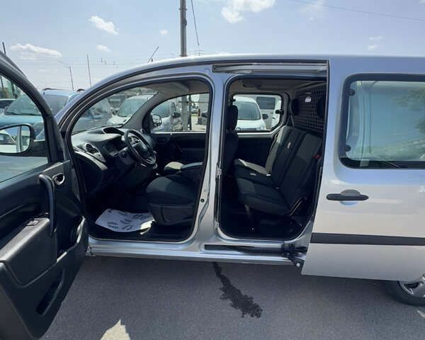 Рено Кенгу, объемом двигателя 0 л и пробегом 192 тыс. км за 14900 $, фото 23 на Automoto.ua