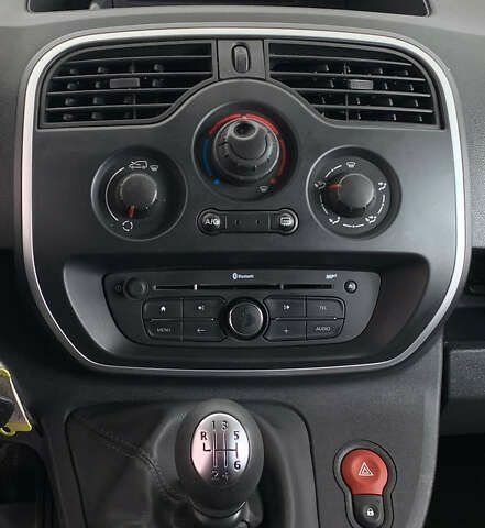 Рено Кєнгу, об'ємом двигуна 0 л та пробігом 129 тис. км за 12250 $, фото 18 на Automoto.ua