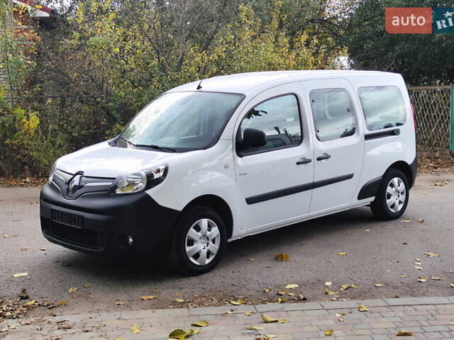 Рено Кенгу, объемом двигателя 0 л и пробегом 25 тыс. км за 15999 $, фото 6 на Automoto.ua