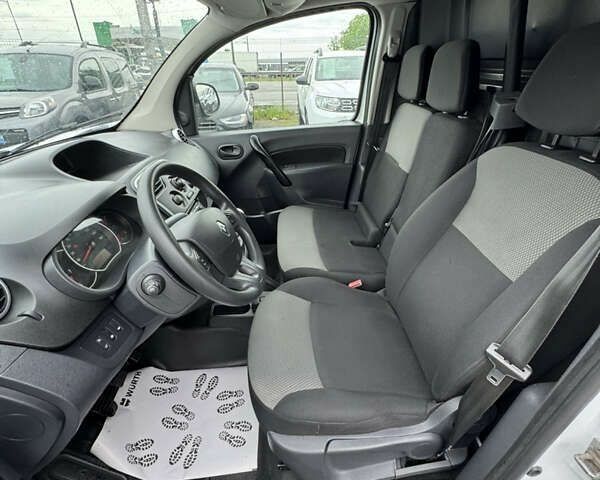 Рено Кєнгу, об'ємом двигуна 0 л та пробігом 144 тис. км за 12700 $, фото 13 на Automoto.ua