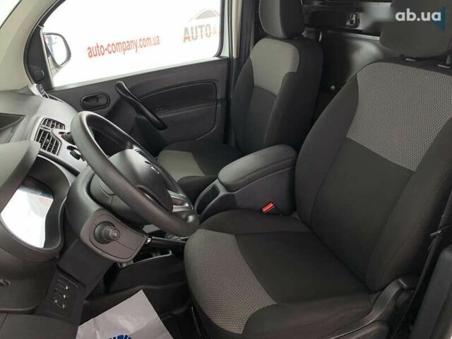 Рено Кенгу, объемом двигателя 1.5 л и пробегом 129 тыс. км за 12250 $, фото 7 на Automoto.ua