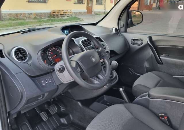 Рено Кенгу, объемом двигателя 1.5 л и пробегом 199 тыс. км за 9750 $, фото 22 на Automoto.ua