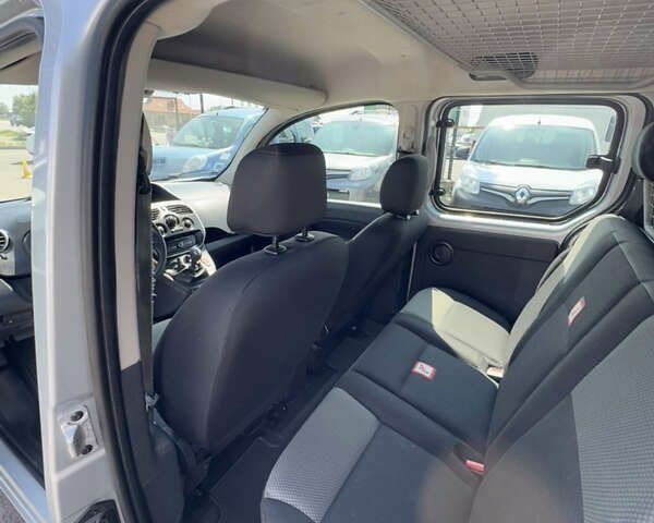 Рено Кенгу, объемом двигателя 0 л и пробегом 192 тыс. км за 14900 $, фото 22 на Automoto.ua