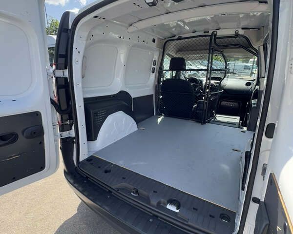 Рено Кенгу, объемом двигателя 1.5 л и пробегом 179 тыс. км за 12700 $, фото 28 на Automoto.ua