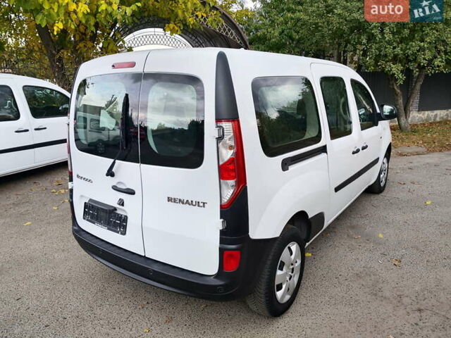 Рено Кенгу, объемом двигателя 0 л и пробегом 25 тыс. км за 15999 $, фото 2 на Automoto.ua