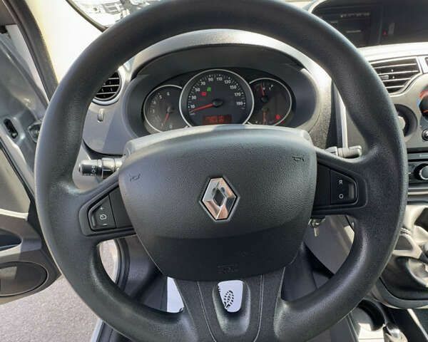 Рено Кенгу, объемом двигателя 0 л и пробегом 192 тыс. км за 14900 $, фото 16 на Automoto.ua