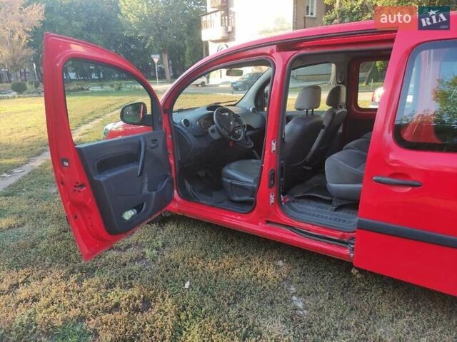 Рено Кєнгу, об'ємом двигуна 0 л та пробігом 44 тис. км за 13000 $, фото 4 на Automoto.ua