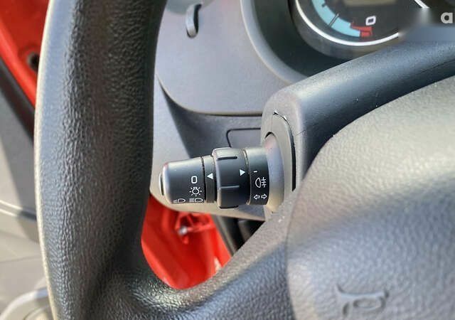 Рено Кенгу, объемом двигателя 0 л и пробегом 38 тыс. км за 11800 $, фото 19 на Automoto.ua