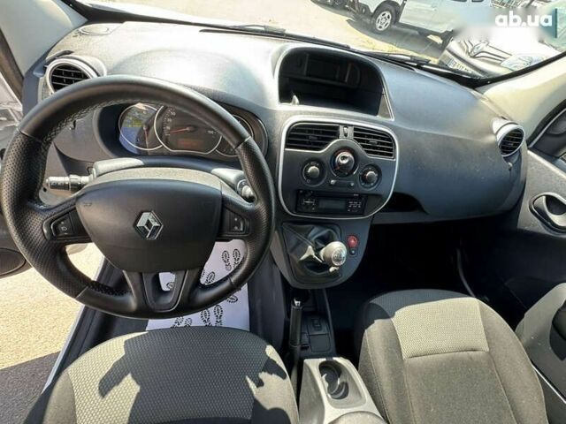 Рено Кенгу, объемом двигателя 0 л и пробегом 186 тыс. км за 14200 $, фото 12 на Automoto.ua