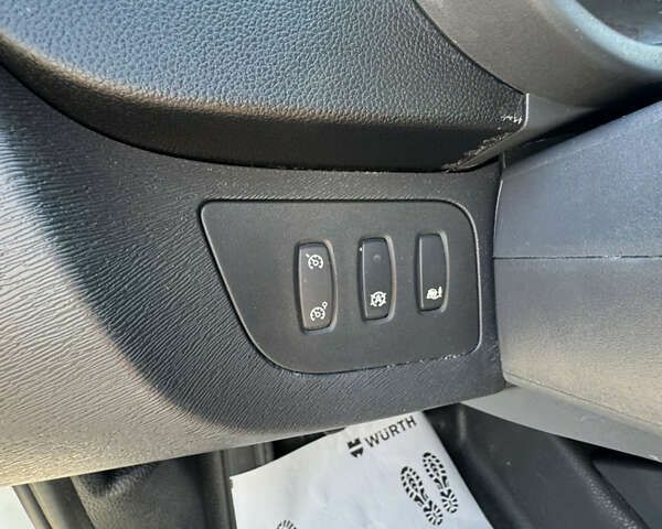 Рено Кенгу, объемом двигателя 0 л и пробегом 186 тыс. км за 14200 $, фото 20 на Automoto.ua