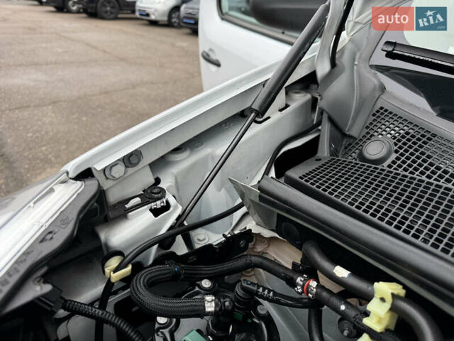 Рено Кєнгу, об'ємом двигуна 0 л та пробігом 174 тис. км за 12600 $, фото 107 на Automoto.ua