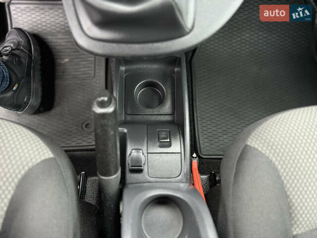 Рено Кєнгу, об'ємом двигуна 0 л та пробігом 174 тис. км за 12600 $, фото 82 на Automoto.ua