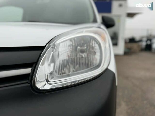 Рено Кенгу, объемом двигателя 1.5 л и пробегом 174 тыс. км за 12600 $, фото 18 на Automoto.ua